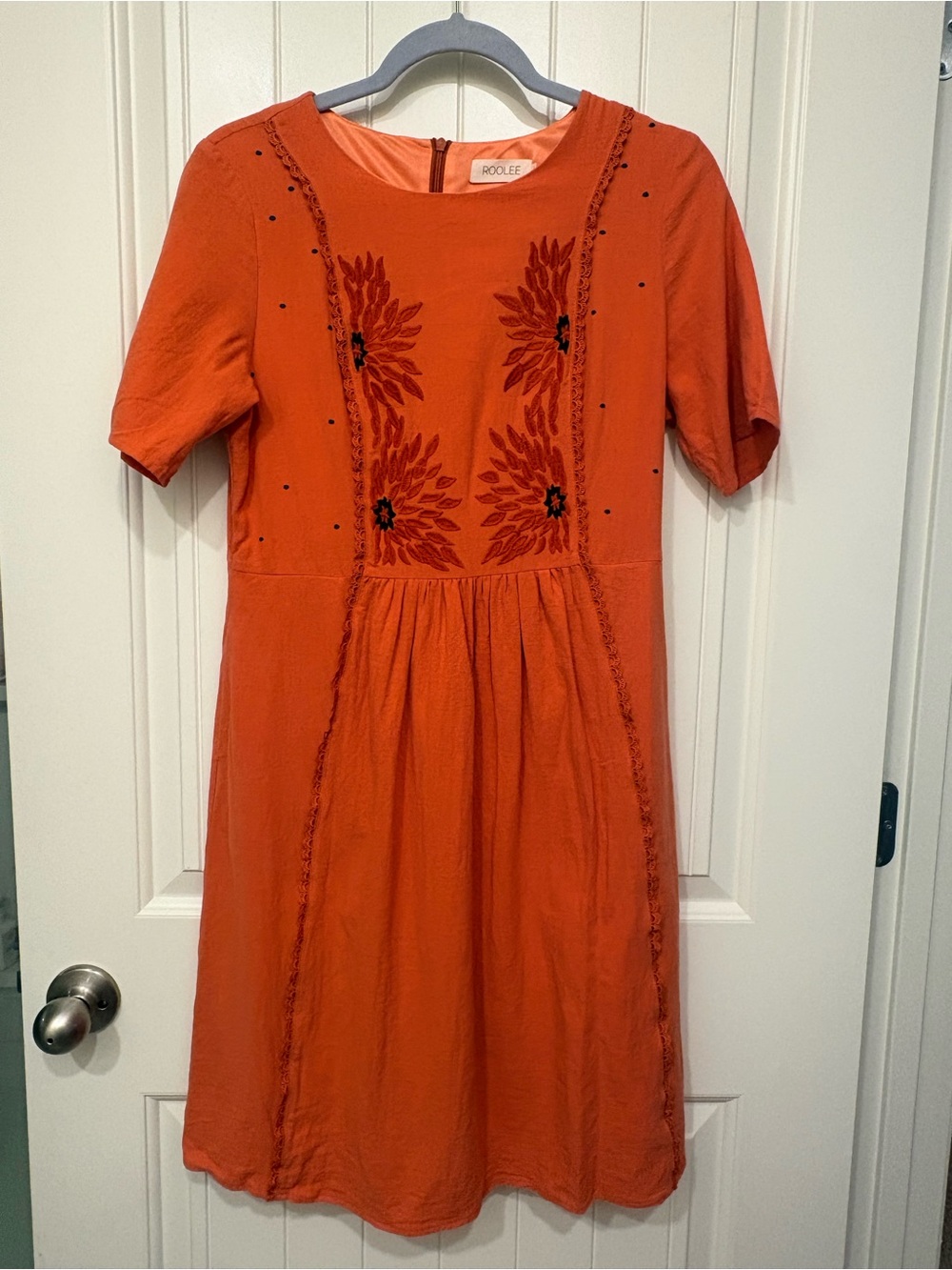 Roolee Orange Embroidered Short Sleeve Lace Trim Midi Dress Medium